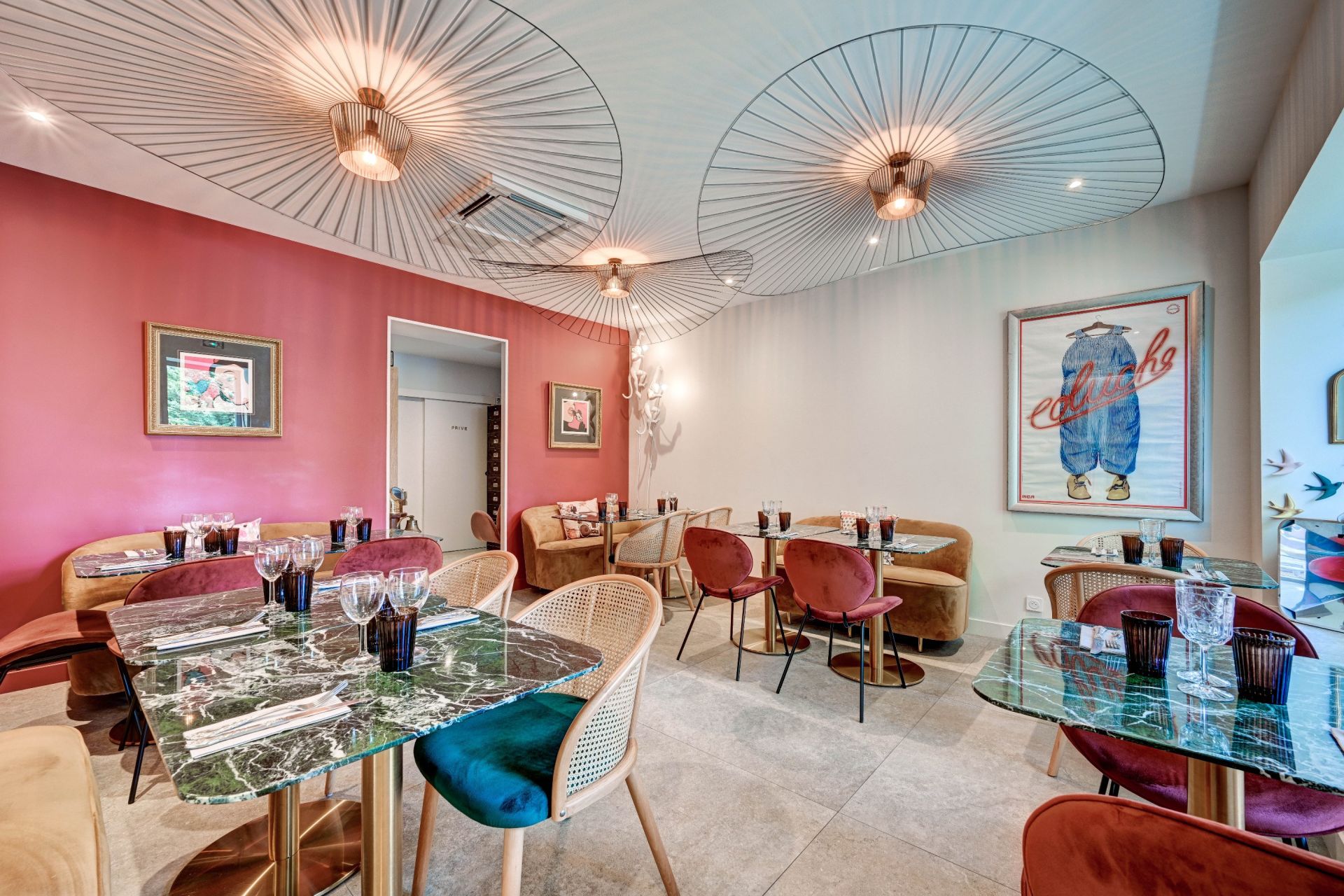 house 5 Rooms for sale on AIX EN PROVENCE (13100)