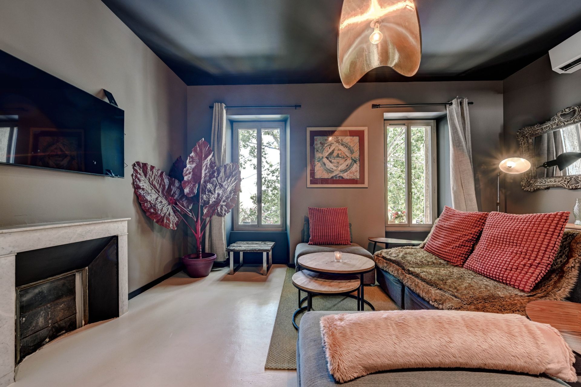 house 5 Rooms for sale on AIX EN PROVENCE (13100)