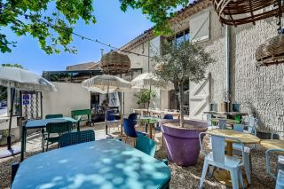 house 5 Rooms for sale on AIX EN PROVENCE (13100)