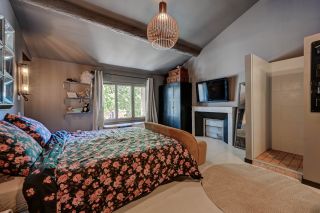 house 5 Rooms for sale on AIX EN PROVENCE (13100)