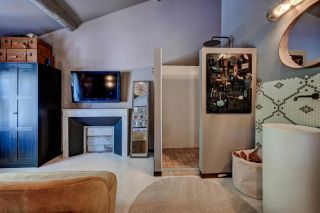 house 5 Rooms for sale on AIX EN PROVENCE (13100)