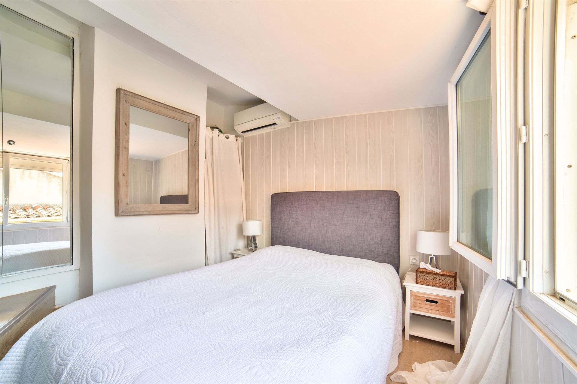apartment 3 Rooms for sale on AIX EN PROVENCE (13100)