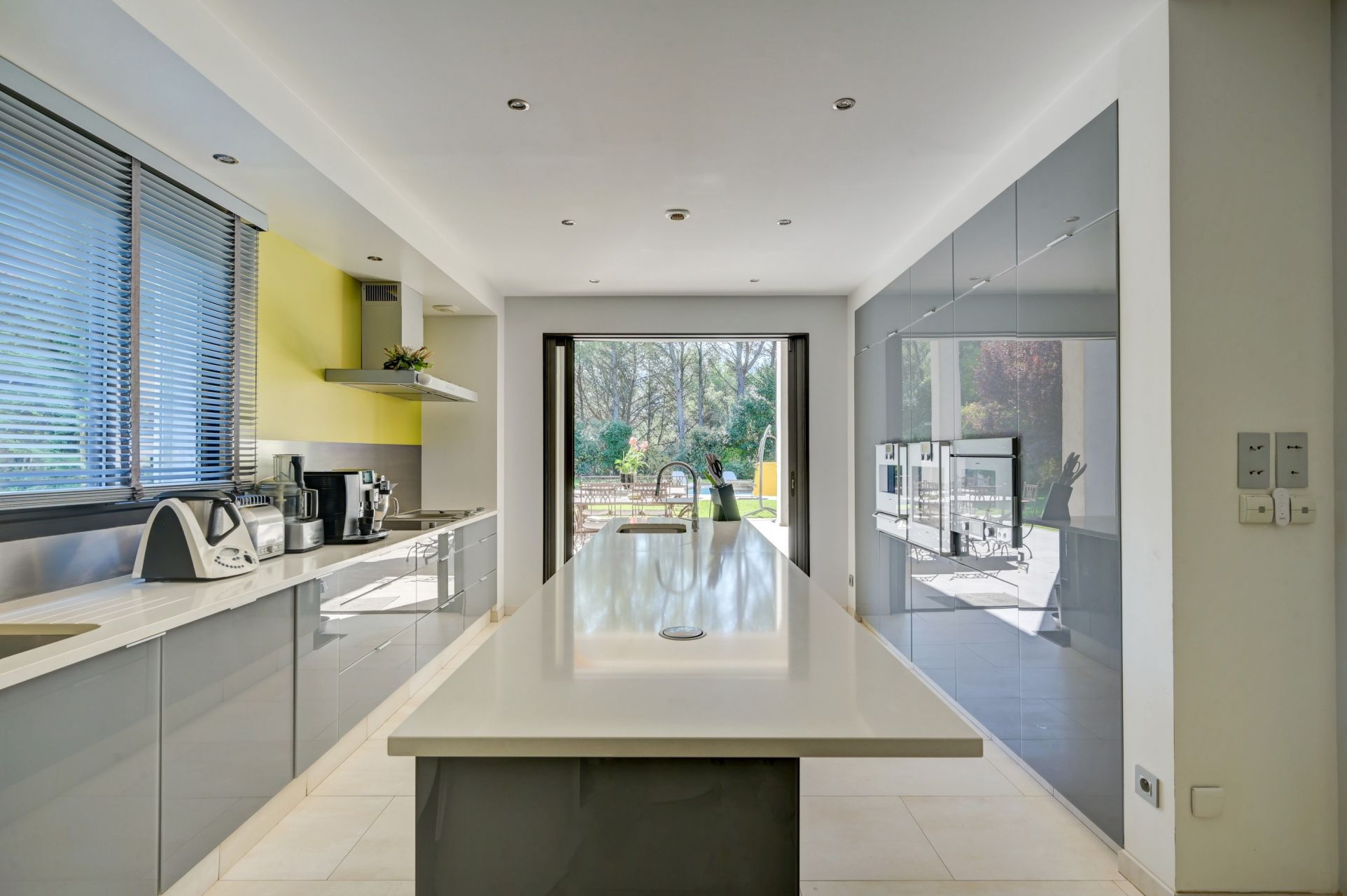 maison 7 Pièces en vente sur AURIOL (13390)