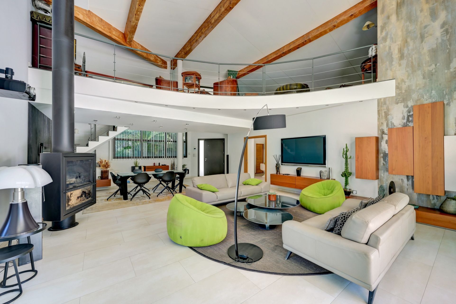 maison 7 Pièces en vente sur AURIOL (13390)