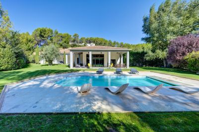 Vente Maison Auriol 7 Pièces 272 m²