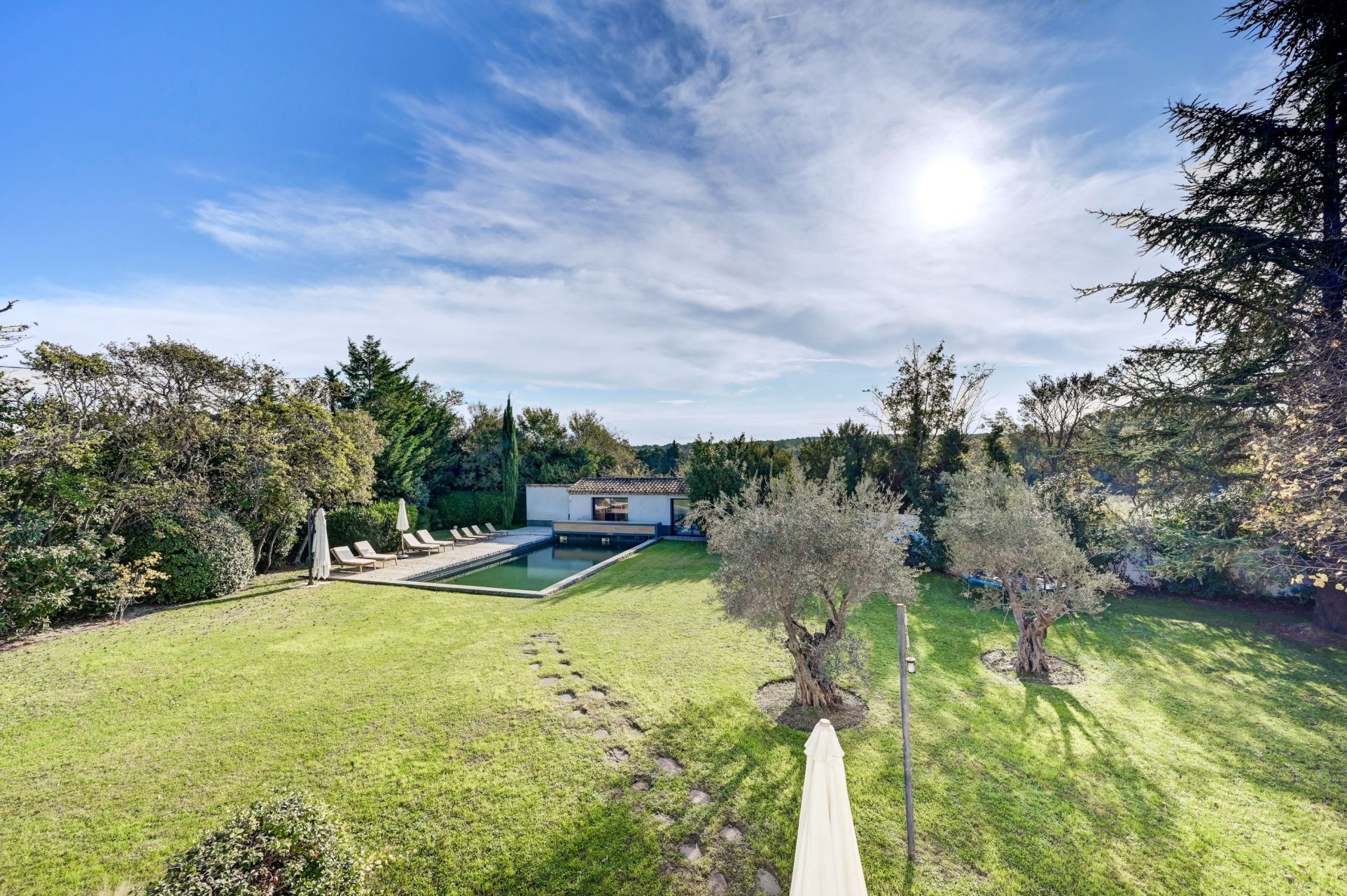 maison 6 Pièces en vente sur AIX EN PROVENCE (13100)