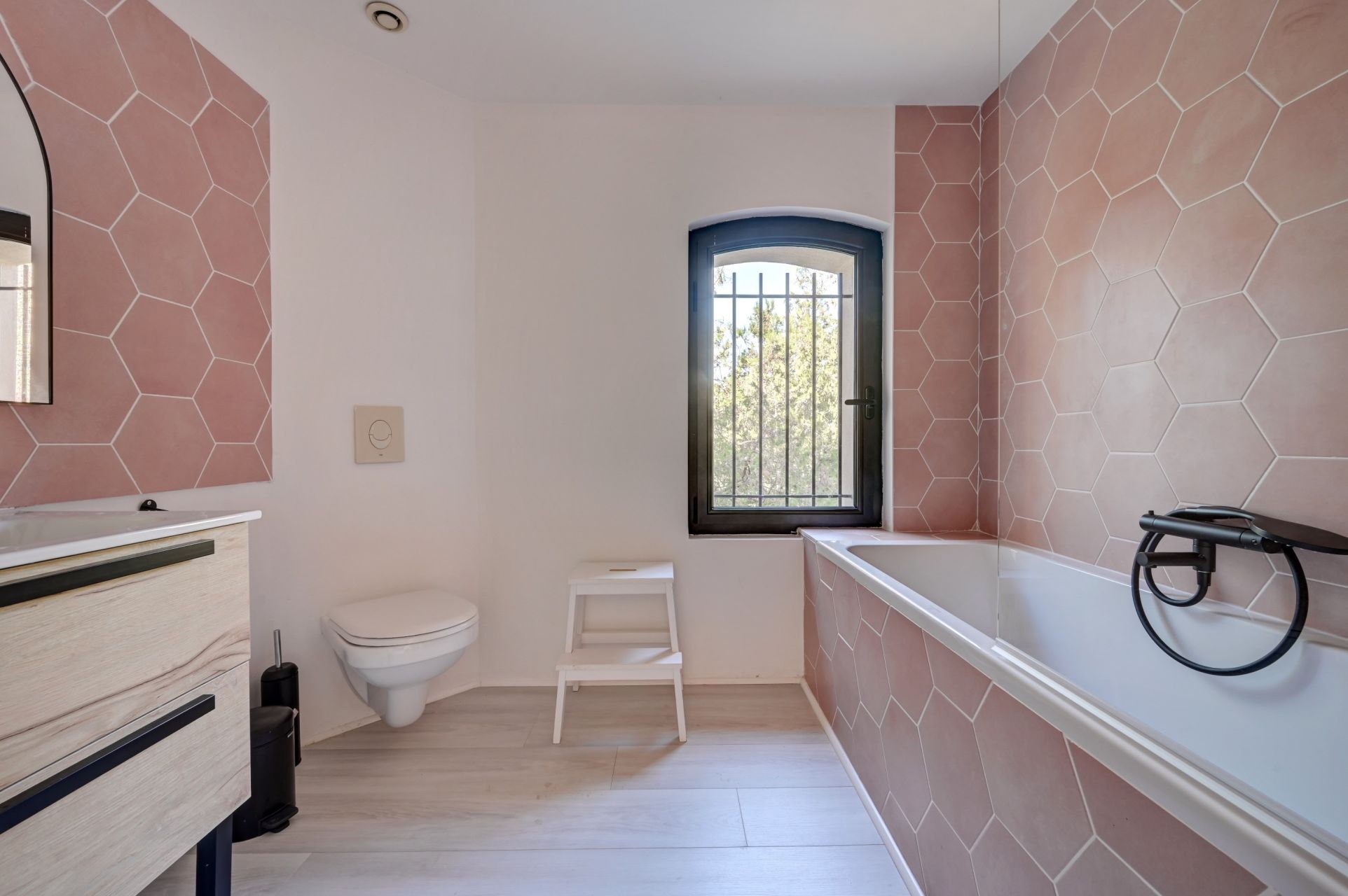 maison 6 Pièces en vente sur AIX EN PROVENCE (13100)