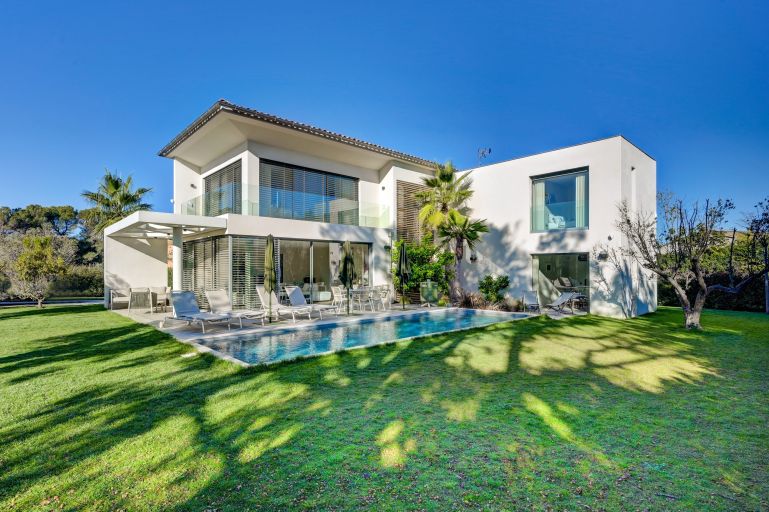 maison 8 Pièces en vente sur AIX EN PROVENCE (13100)