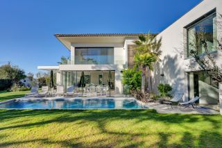 maison 8 Pièces en vente sur AIX EN PROVENCE (13100)