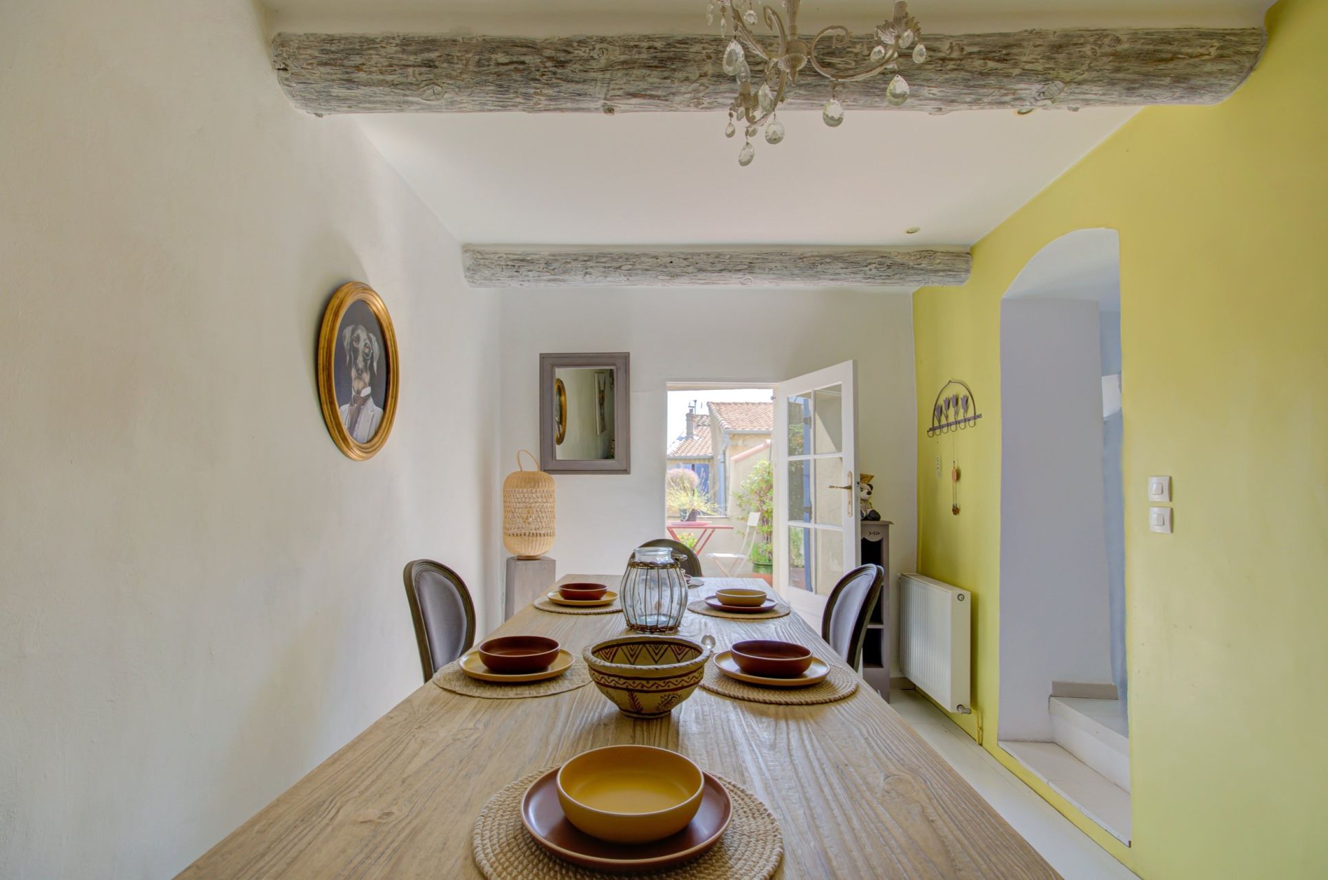 house 6 Rooms for sale on AIX EN PROVENCE (13100)