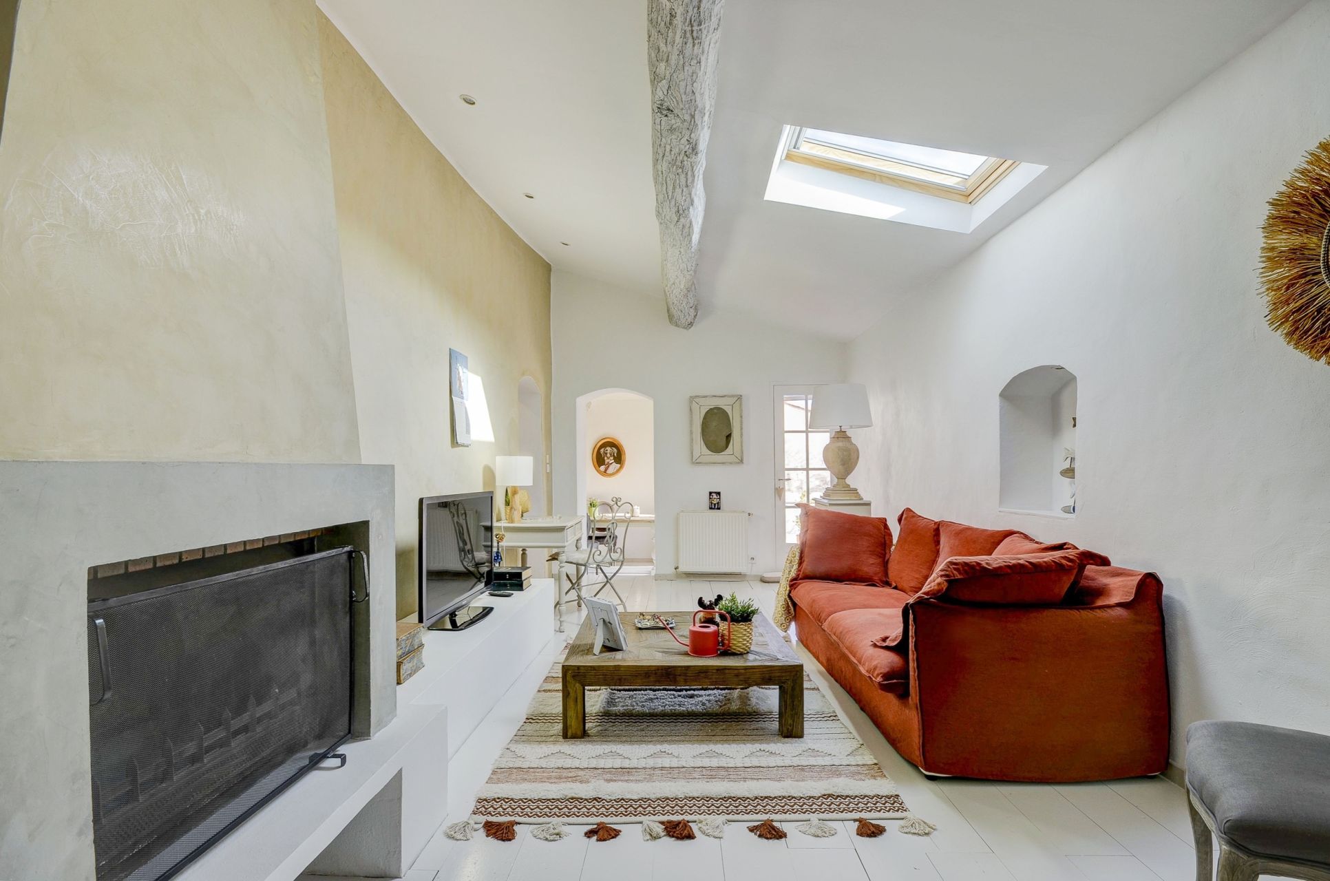 house 6 Rooms for sale on AIX EN PROVENCE (13100)