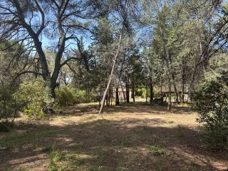 construction to be renovated 6 Rooms for sale on EGUILLES (13510)