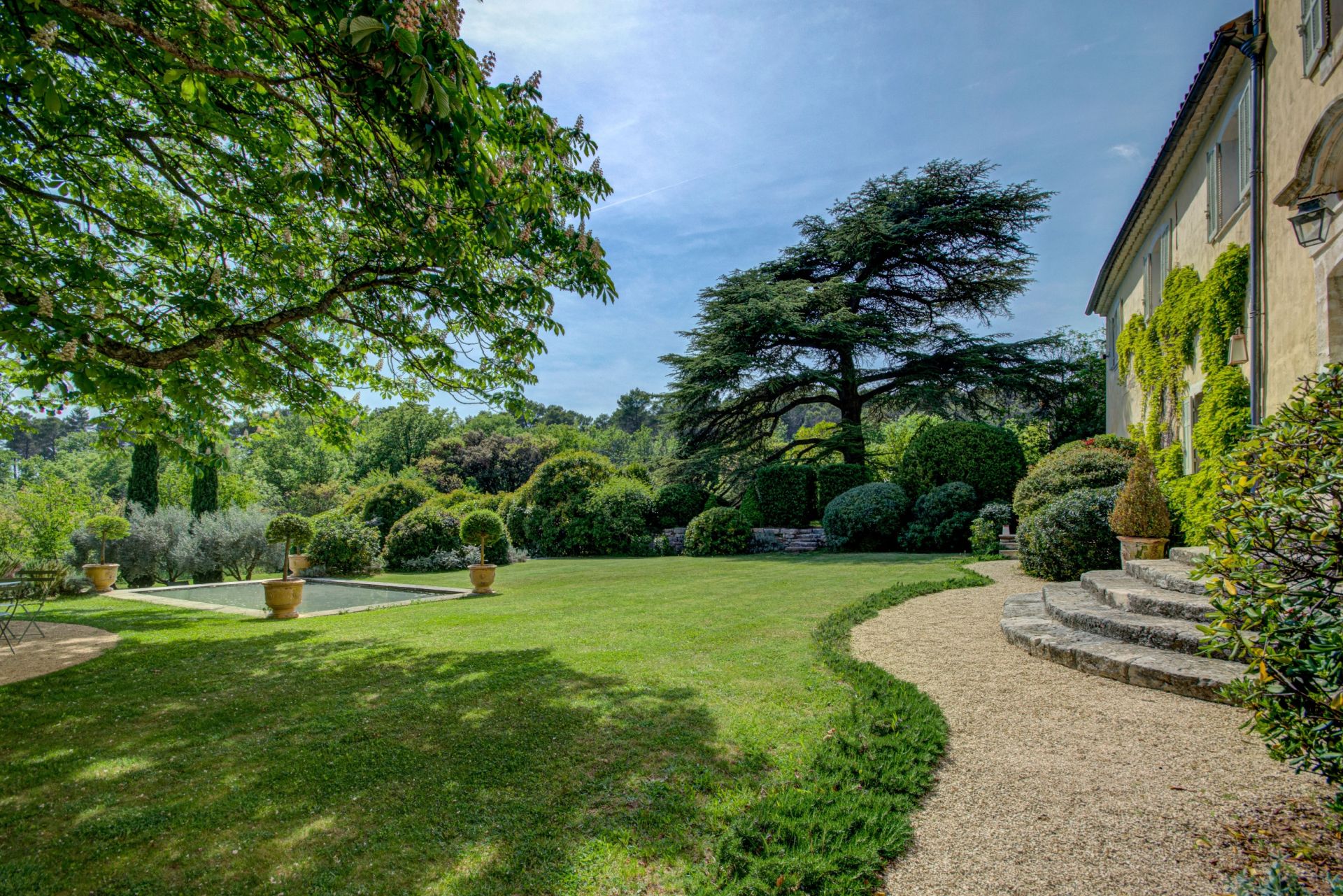 bastide 12 Pièces en vente sur AIX EN PROVENCE (13100)