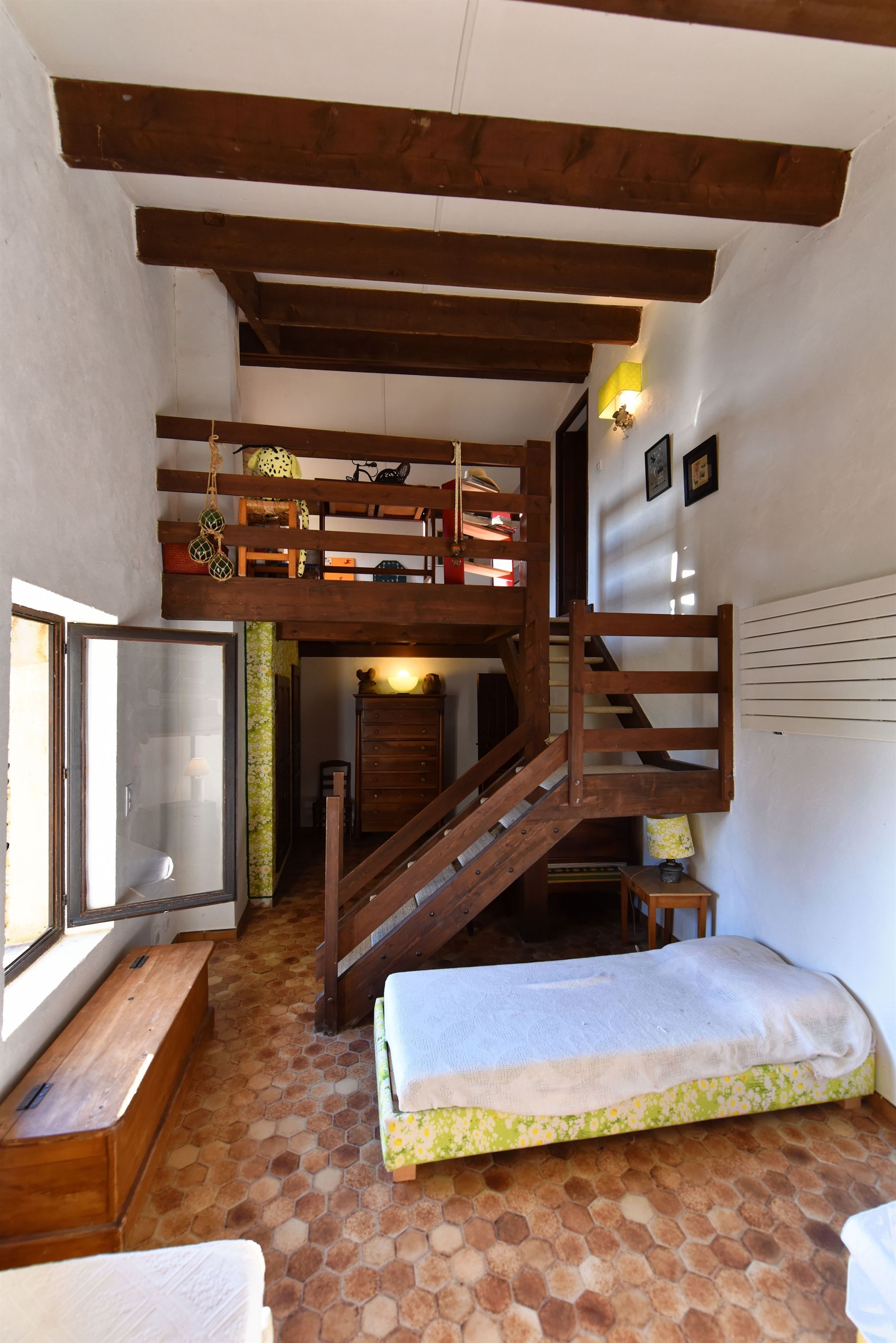 house 18 Rooms for sale on ORAISON (04700)