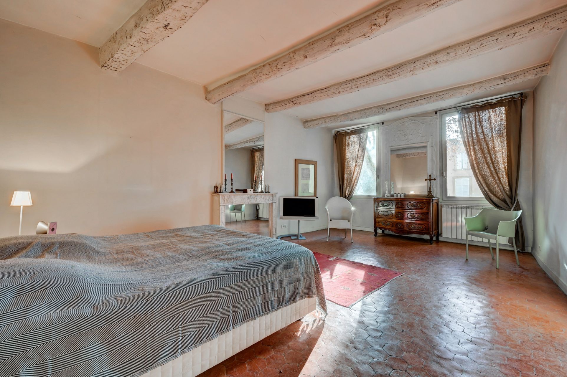 maison 10 Pièces en vente sur AIX EN PROVENCE (13100)