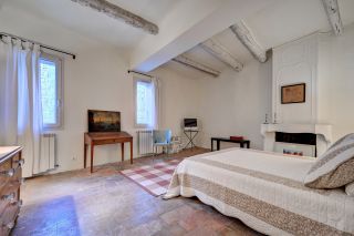 maison 10 Pièces en vente sur AIX EN PROVENCE (13100)