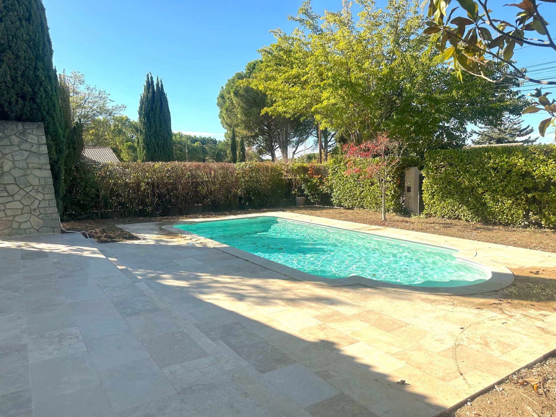 house 5 Rooms for sale on EGUILLES (13510)