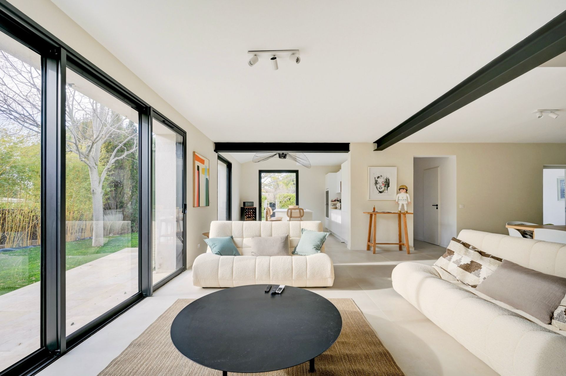 house 5 Rooms for sale on AIX EN PROVENCE (13100)