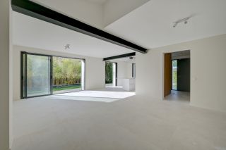 house 5 Rooms for sale on AIX EN PROVENCE (13100)