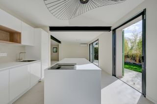 house 5 Rooms for sale on AIX EN PROVENCE (13100)