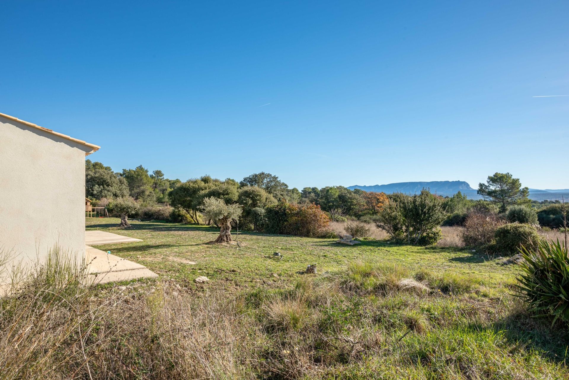 maison 6 Pièces en vente sur AIX EN PROVENCE (13540)