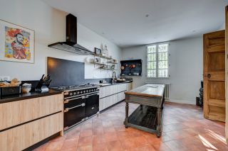 maison 11 Pièces en vente sur AIX EN PROVENCE (13100)