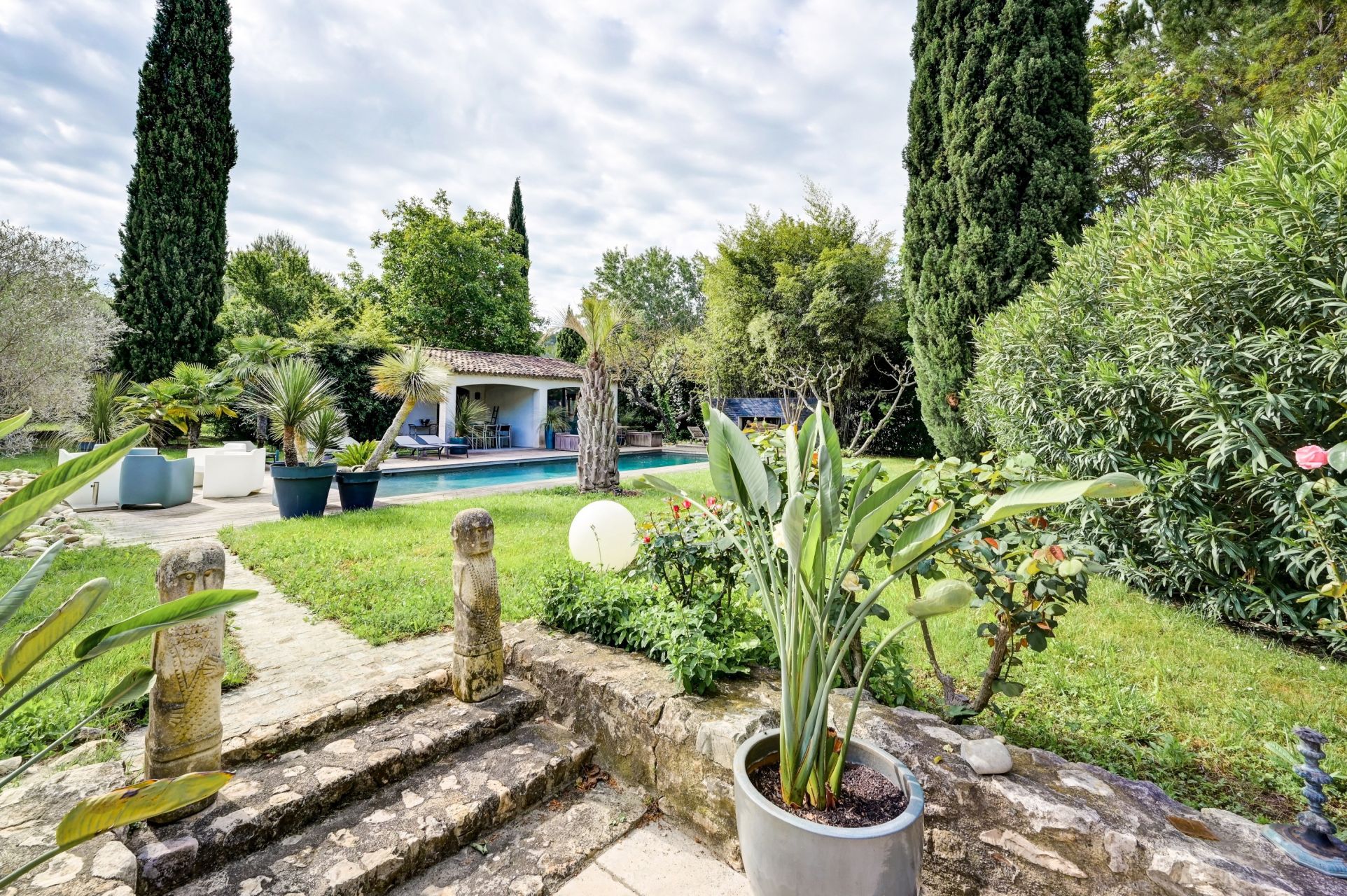 maison 6 Pièces en vente sur VENTABREN (13122)