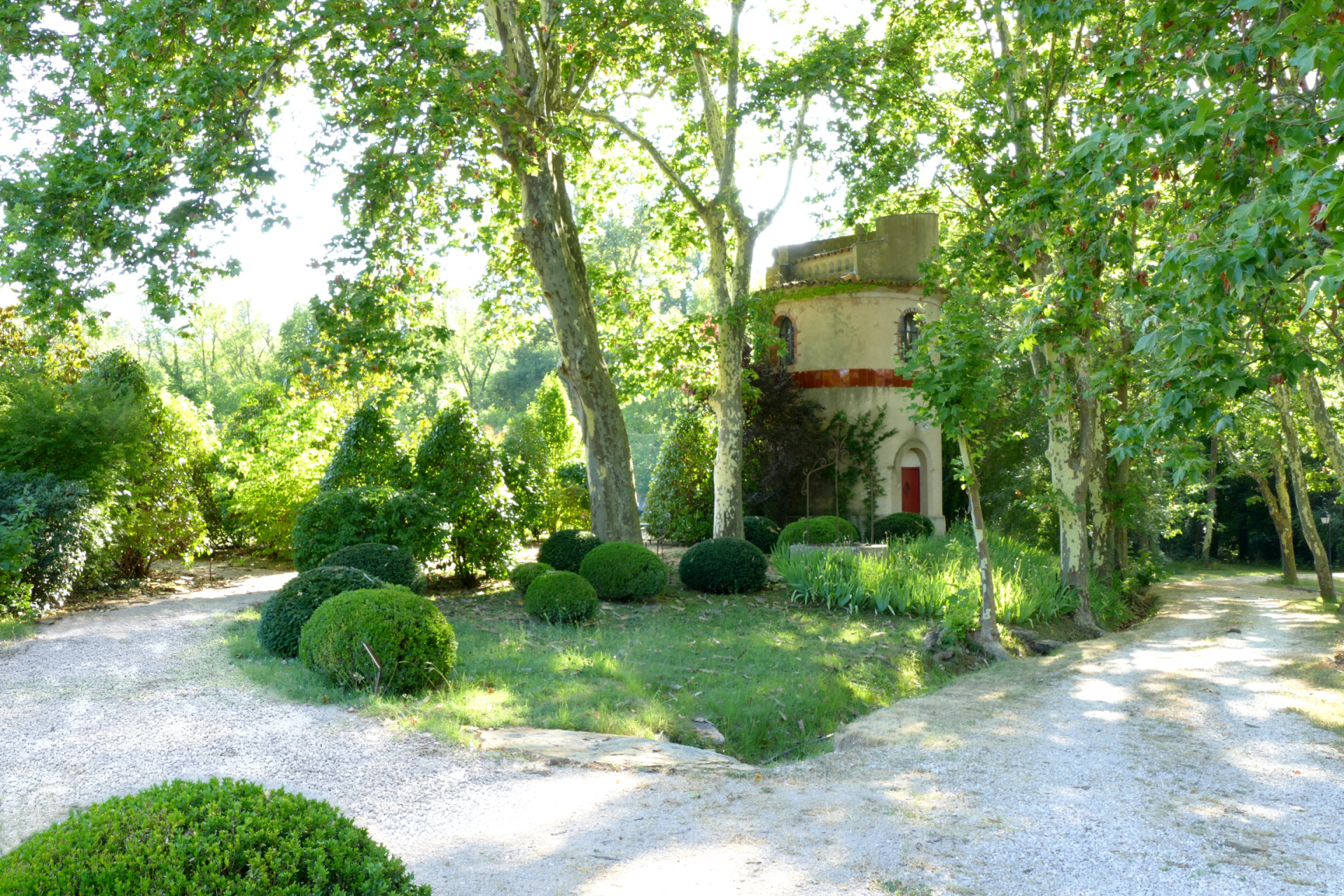 house 20 Rooms for sale on BRIGNOLES (83170)