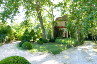 house 20 Rooms for sale on BRIGNOLES (83170)