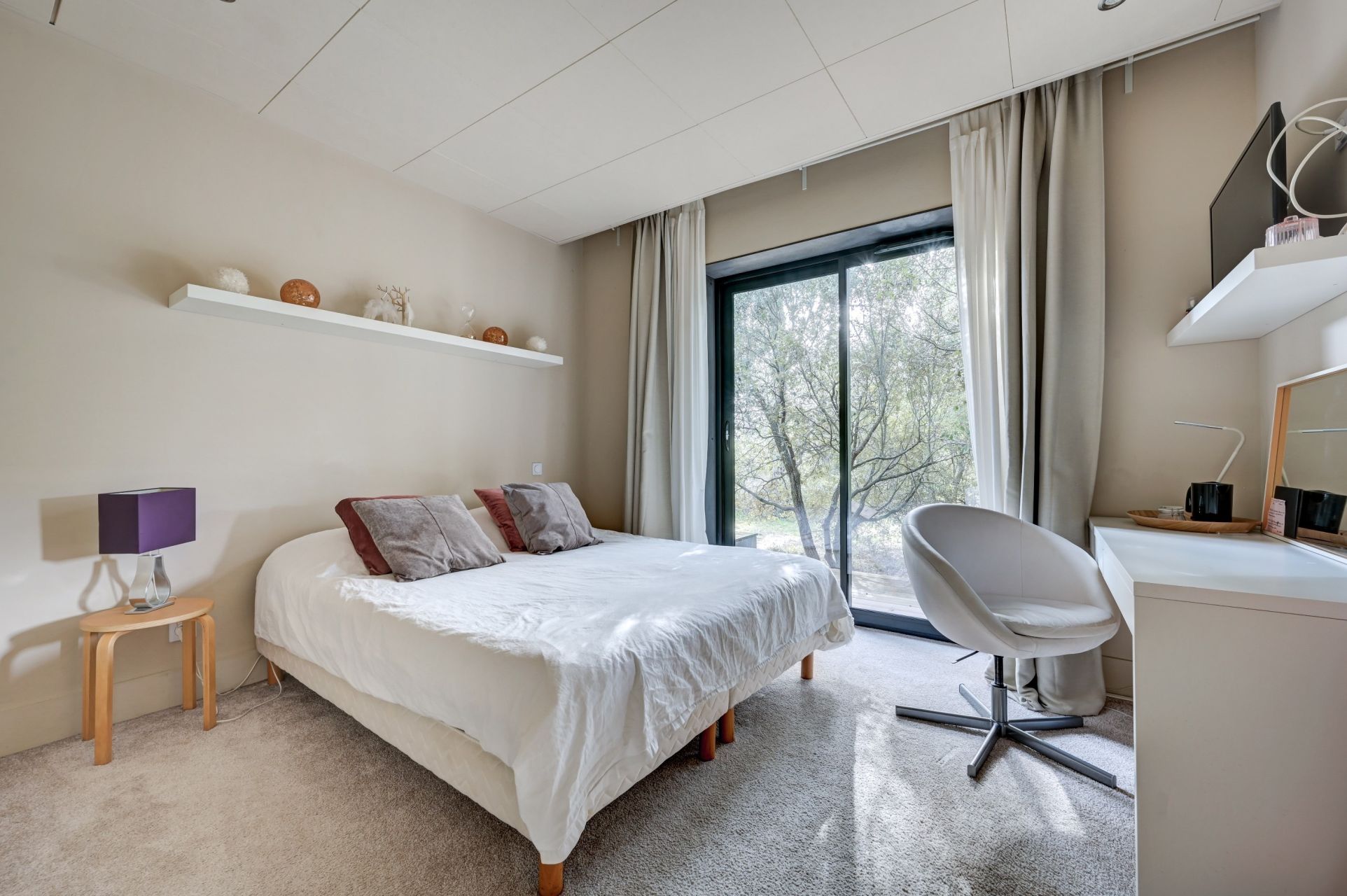 maison 8 Pièces en vente sur ROGNES (13840)