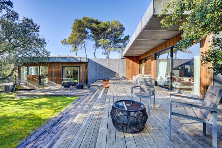 maison 8 Pièces en vente sur ROGNES (13840)