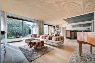 maison 8 Pièces en vente sur ROGNES (13840)