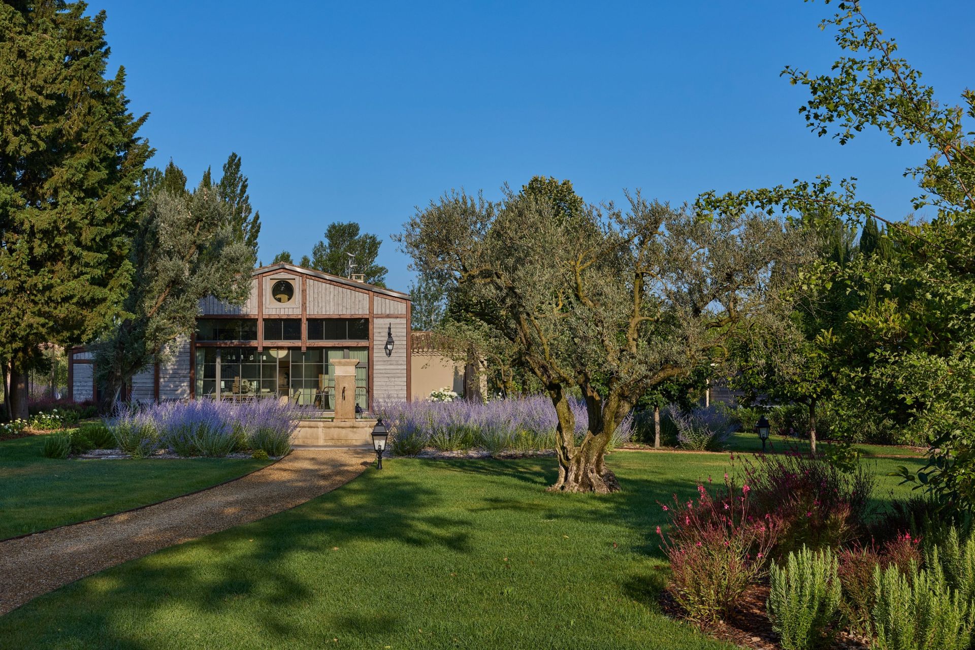 mas 15 Rooms for seasonal rent on ST REMY DE PROVENCE (13210)