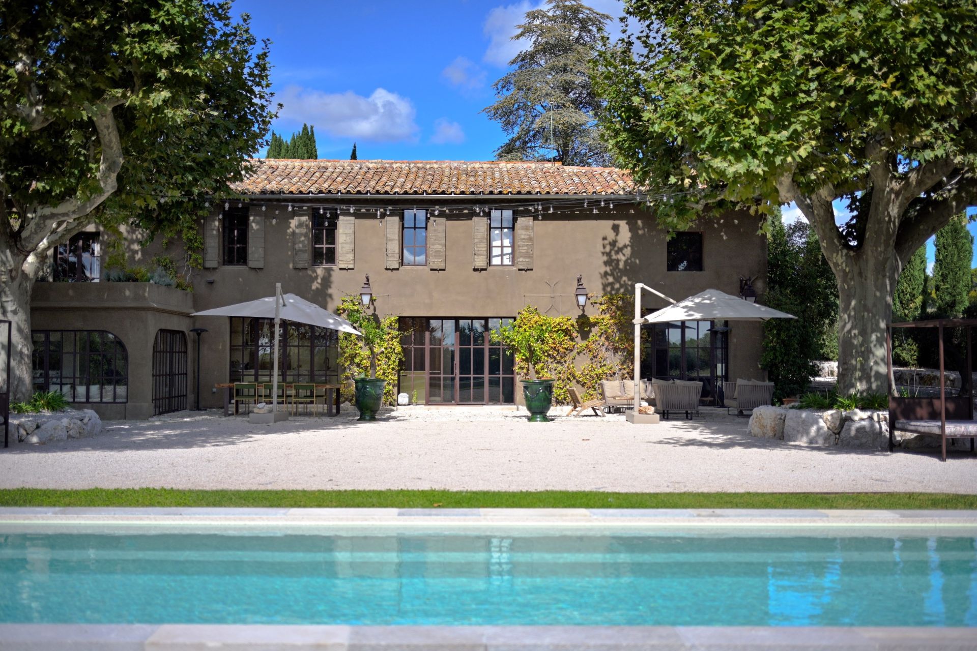 maison 23 Pièces en vente sur AIX EN PROVENCE (13100)