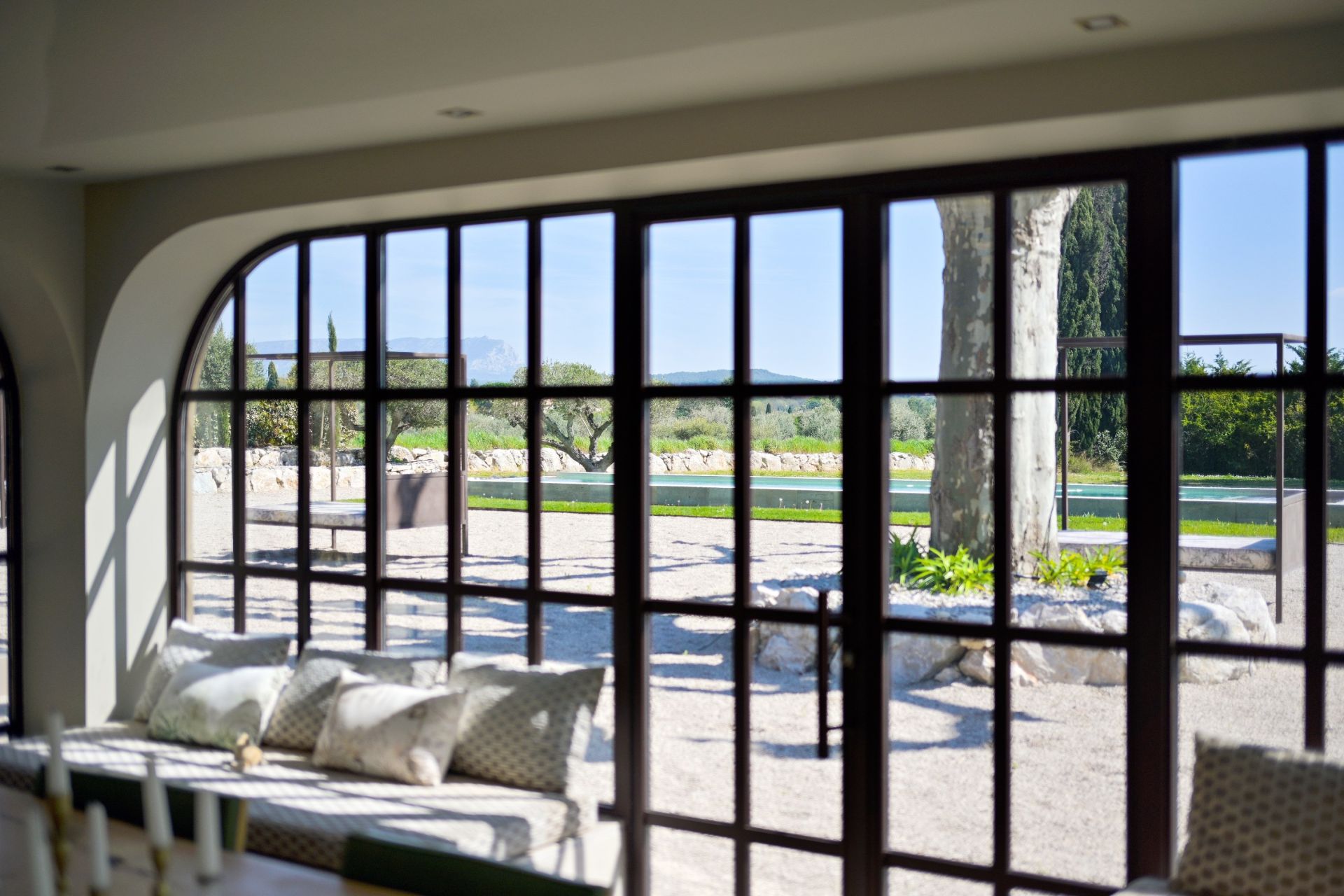 house 23 Rooms for sale on AIX EN PROVENCE (13100)