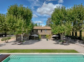 maison 23 Pièces en vente sur AIX EN PROVENCE (13100)
