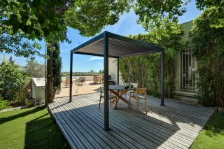 house 6 Rooms for sale on AIX EN PROVENCE (13100)