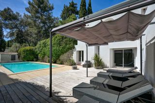 house 6 Rooms for sale on AIX EN PROVENCE (13100)