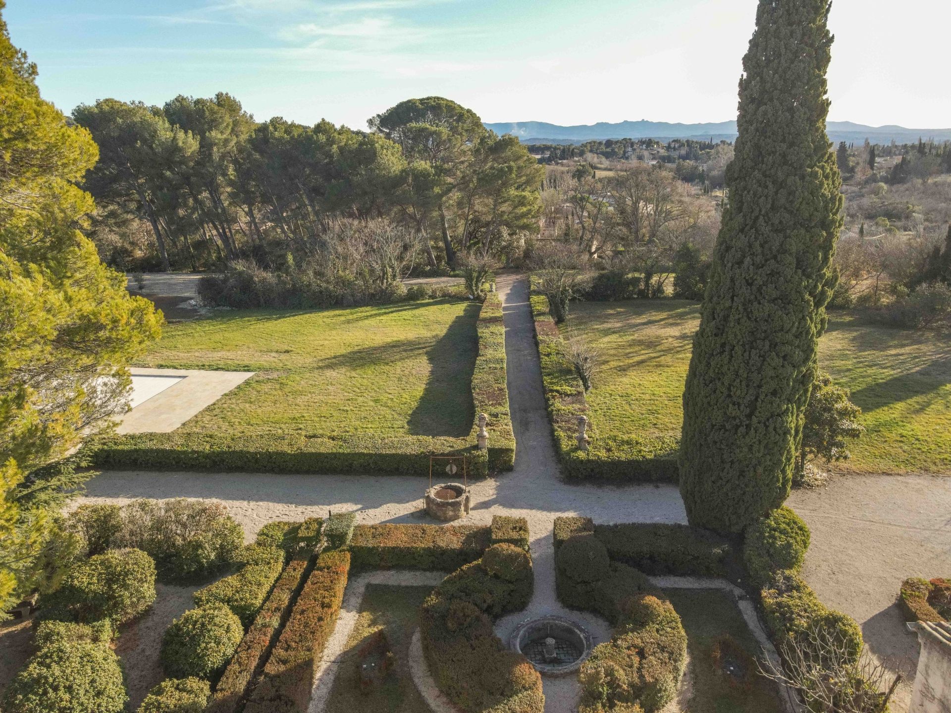 maison 10 Pièces en vente sur AIX EN PROVENCE (13100)