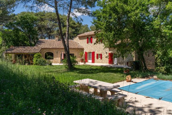 Sale House Aix-en-Provence 8 Rooms 280 m²