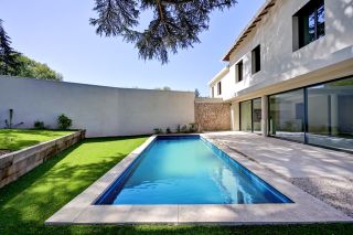 house 4 Rooms for sale on AIX EN PROVENCE (13100)