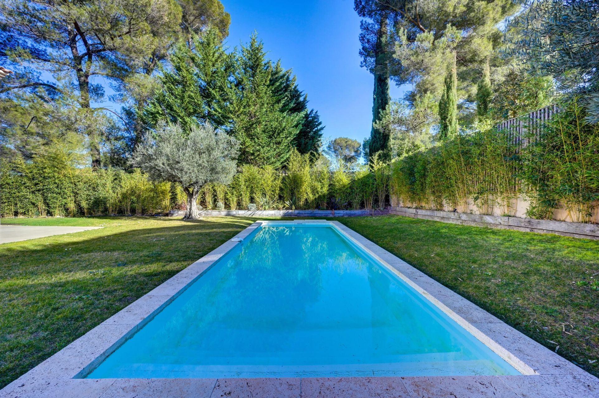 maison 5 Pièces en vente sur AIX EN PROVENCE (13100)