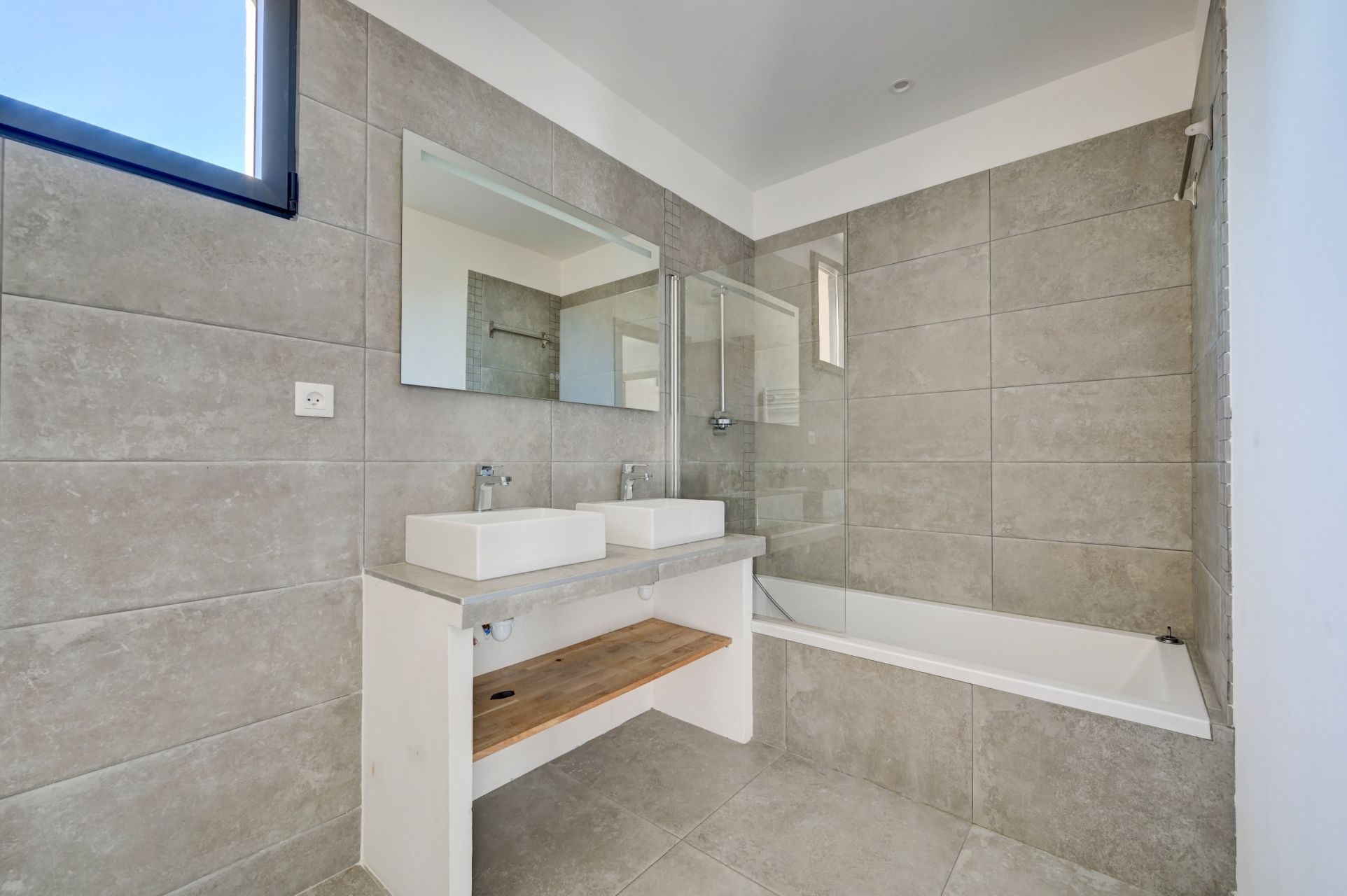 maison 5 Pièces en vente sur AIX EN PROVENCE (13100)