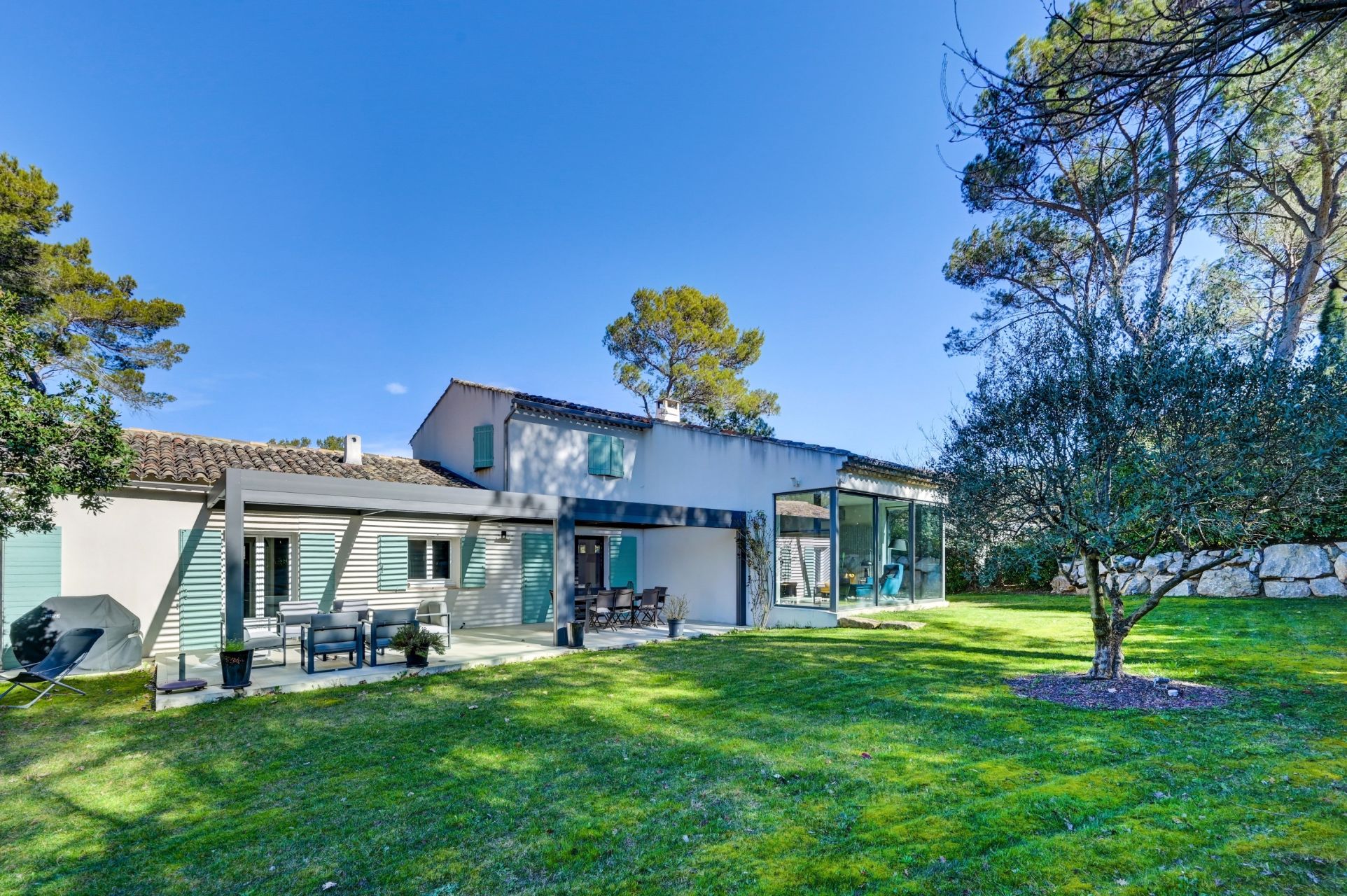 maison 8 Pièces en vente sur AIX EN PROVENCE (13100)