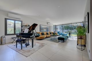 maison 8 Pièces en vente sur AIX EN PROVENCE (13100)