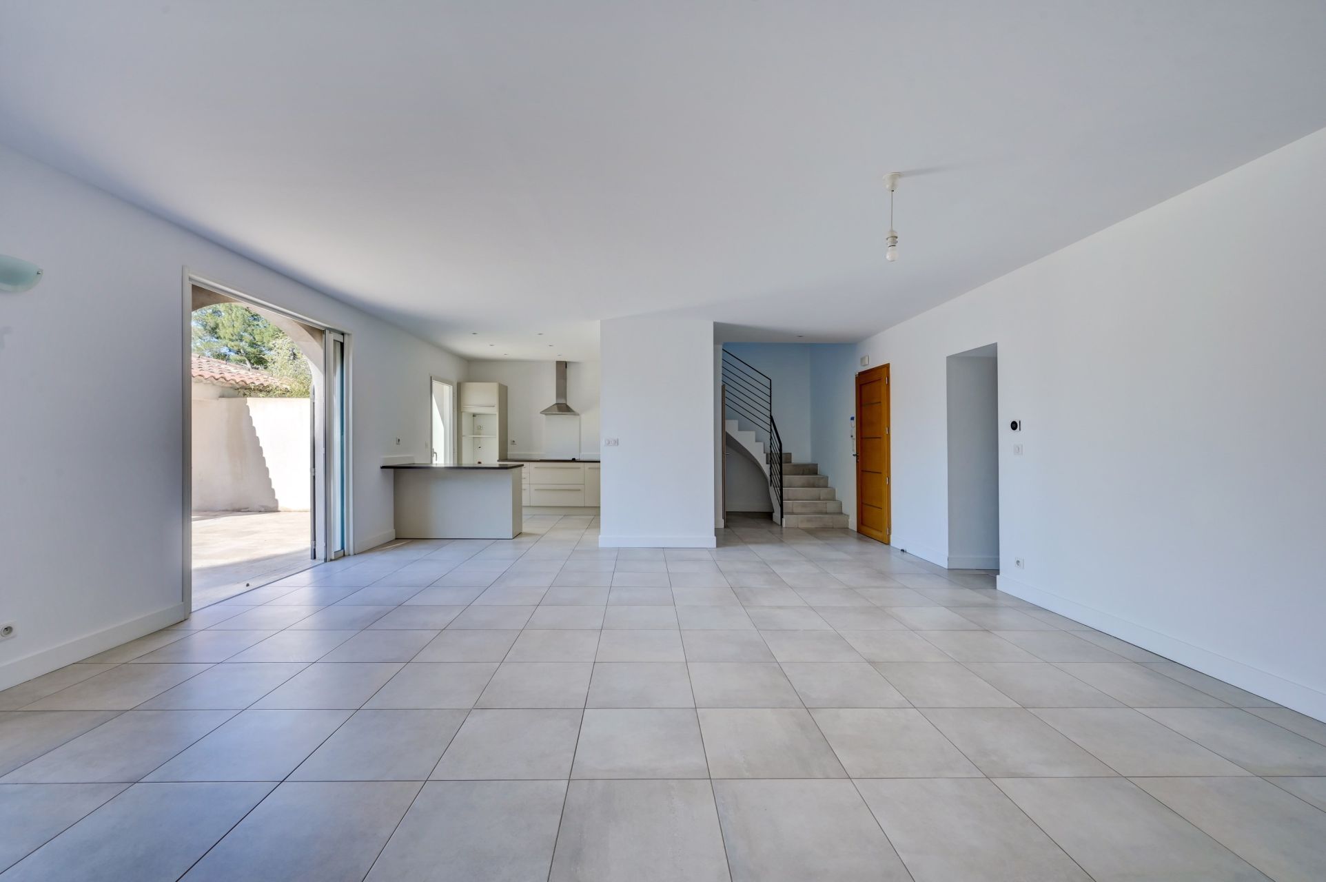 maison 5 Pièces en vente sur VENTABREN (13122)