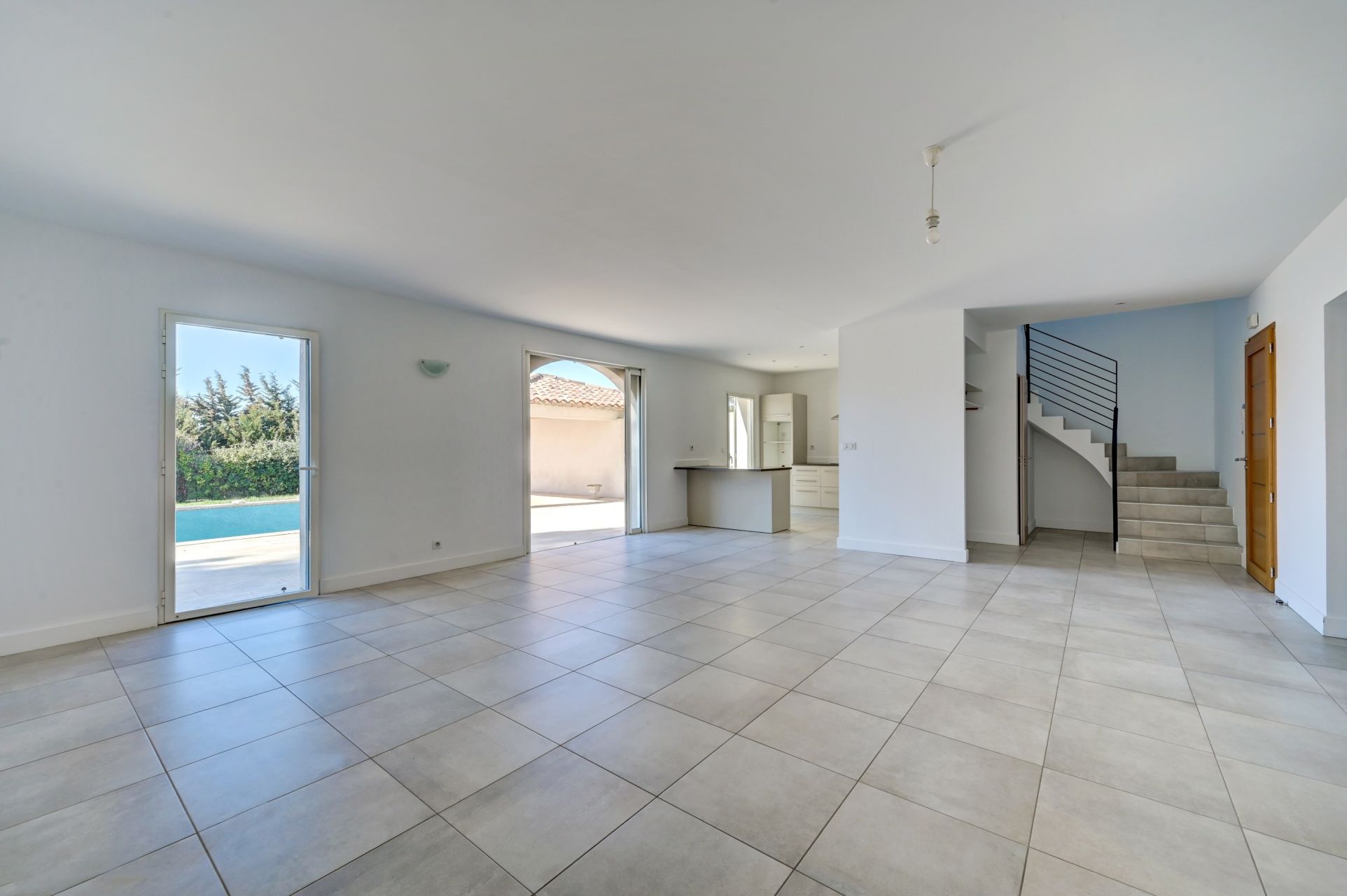 maison 5 Pièces en vente sur VENTABREN (13122)