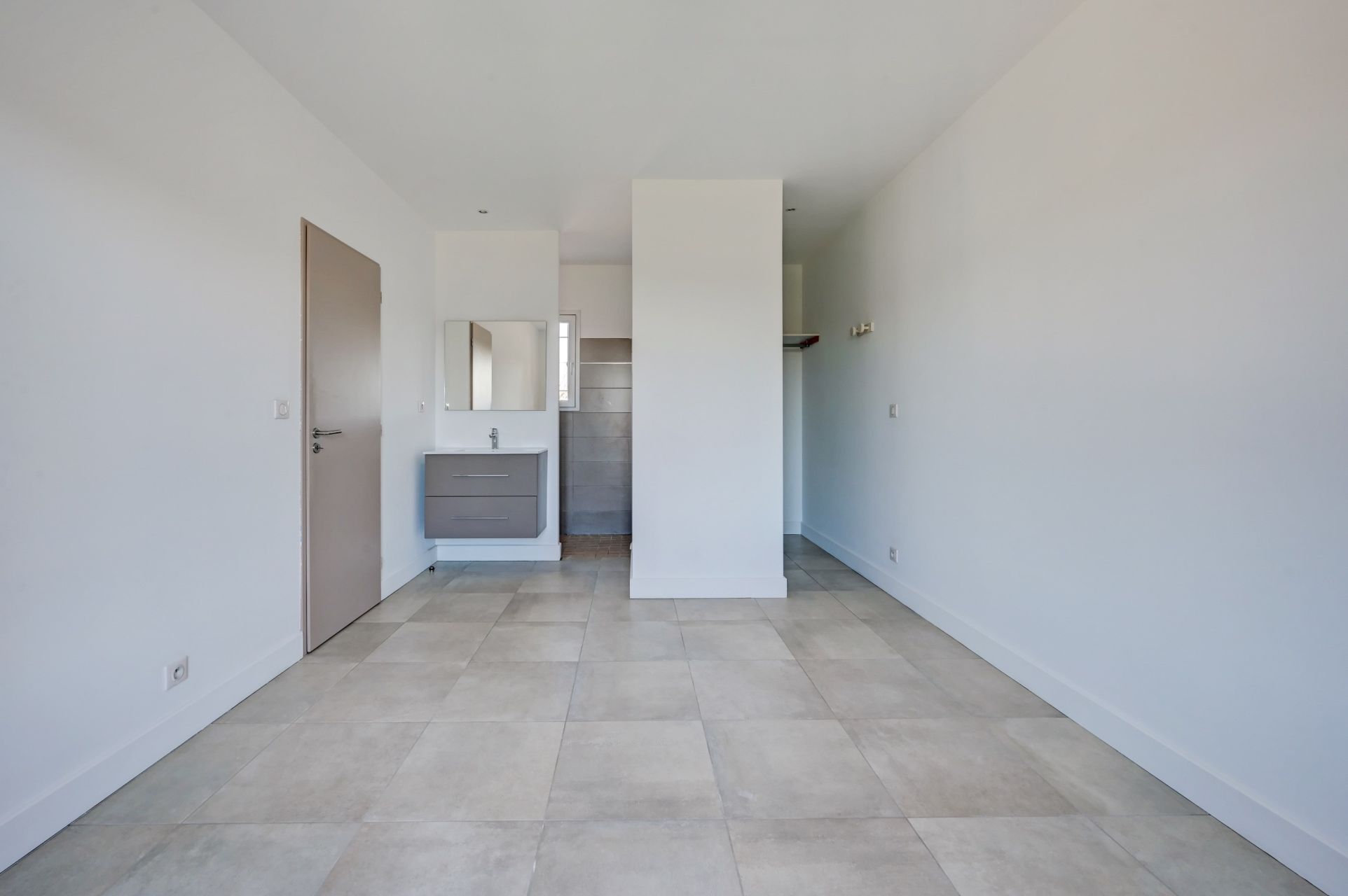 maison 5 Pièces en vente sur VENTABREN (13122)