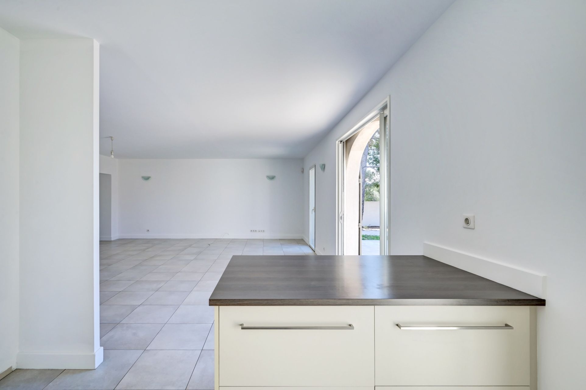 maison 5 Pièces en vente sur VENTABREN (13122)