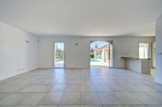 maison 5 Pièces en vente sur VENTABREN (13122)